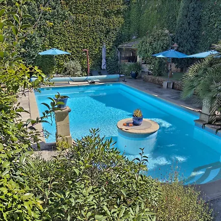 2 Avec Piscine